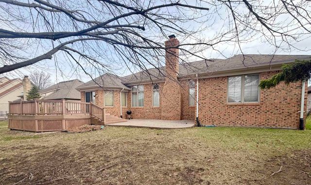 48401 Valley Forge Dr Drive, Macomb, MI 48044