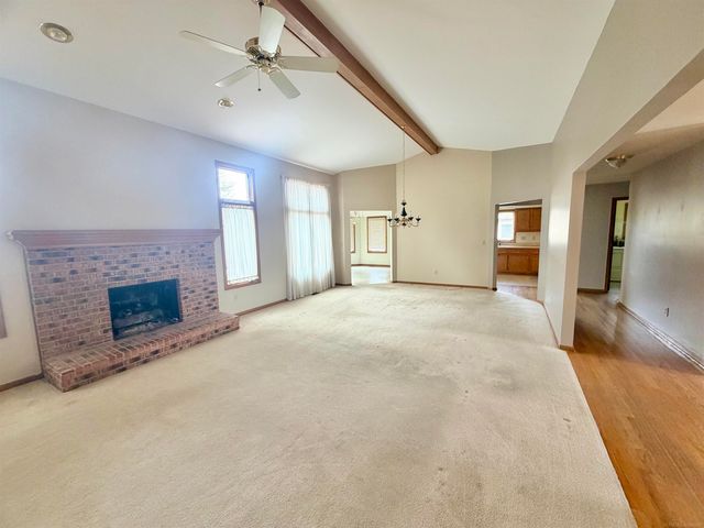 48401 Valley Forge Dr Drive, Macomb, MI 48044