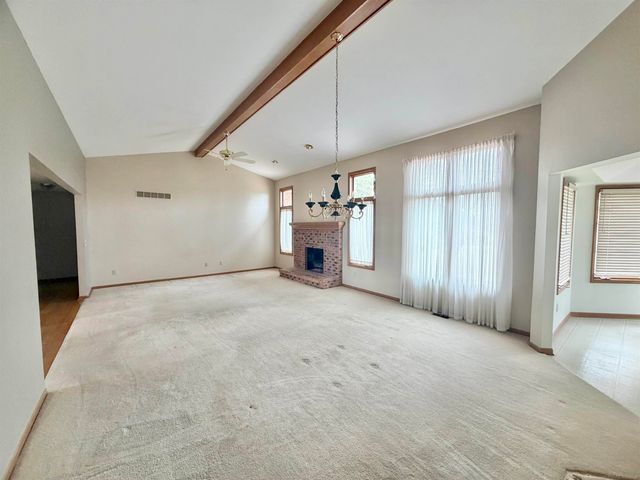 48401 Valley Forge Dr Drive, Macomb, MI 48044