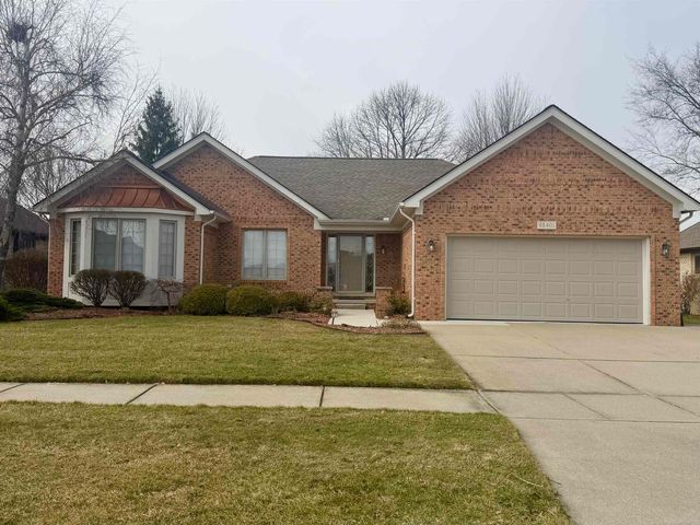 48401 Valley Forge Dr Drive, Macomb, MI 48044