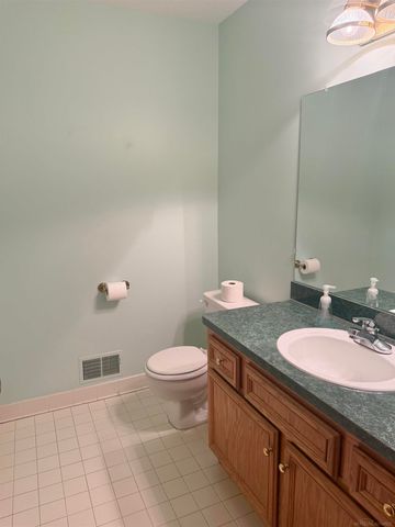 48401 Valley Forge Dr Drive, Macomb, MI 48044