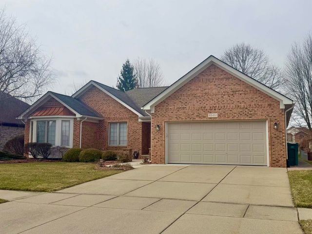 48401 Valley Forge Dr Drive, Macomb, MI 48044