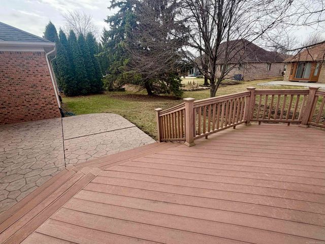 48401 Valley Forge Dr Drive, Macomb, MI 48044