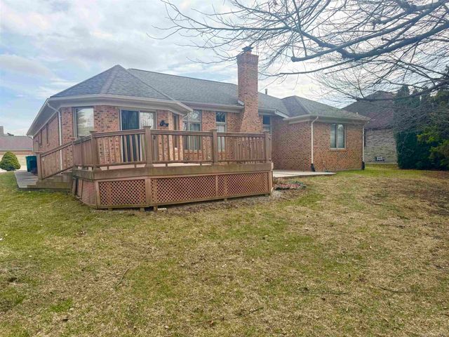 48401 Valley Forge Dr Drive, Macomb, MI 48044