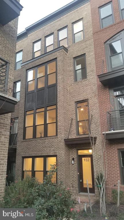 932 KING FARM BLVD, Rockville, MD 20850