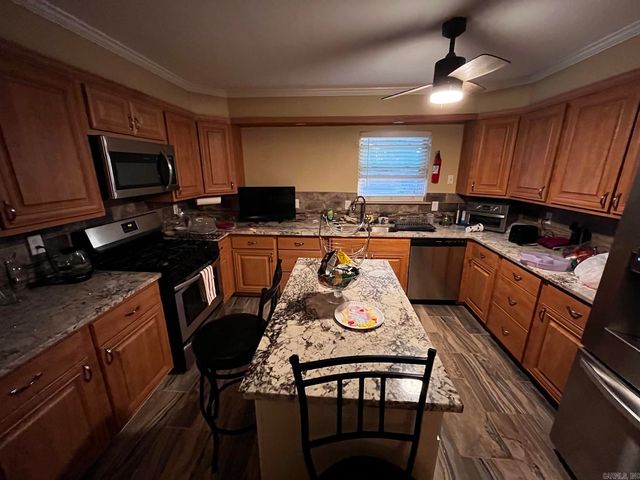 6018 Timberside Road, Little Rock, AR 72204