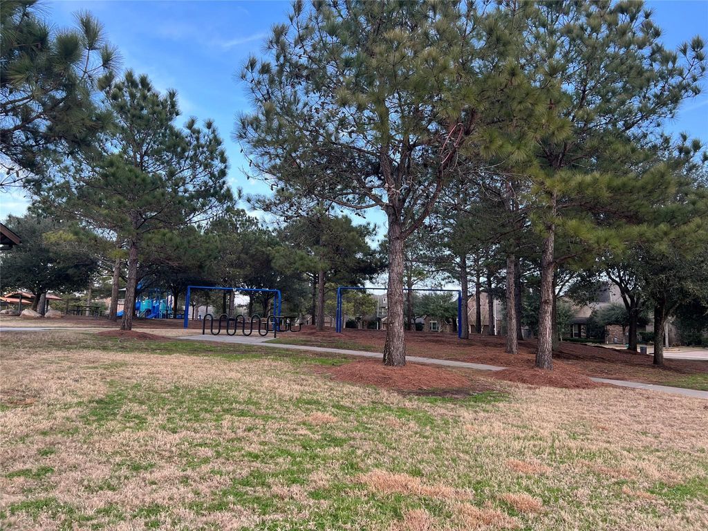 Image 38 of property listing at 26702 Valleyside Drive, Katy, TX 77494