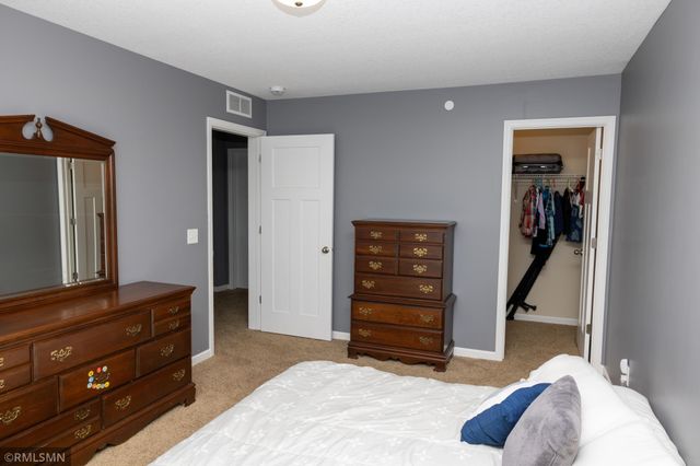 6039 178th Street W, Lakeville, MN 55044