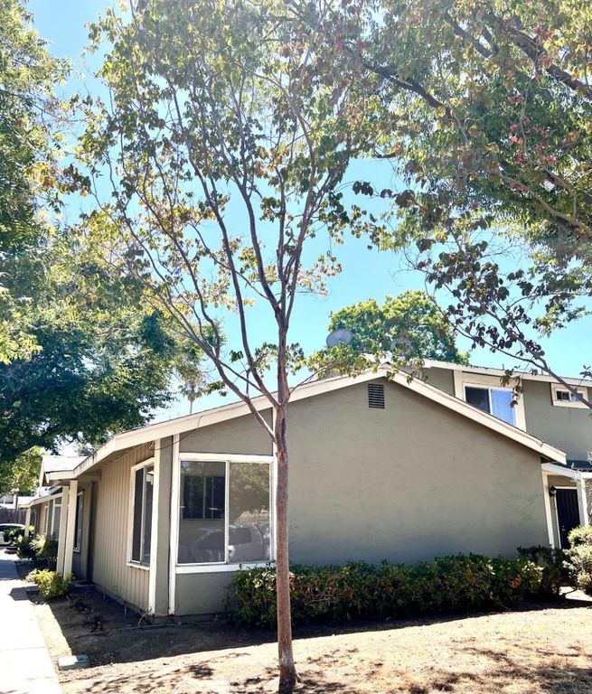 1362 McQuesten A, San Jose, CA 95122