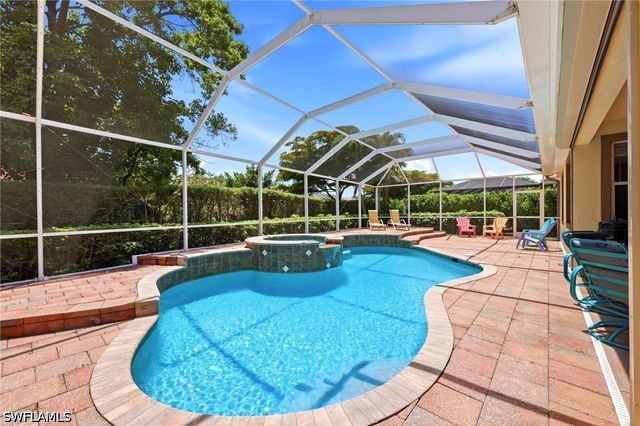 3951 Ruxton RD, Naples, FL 34116