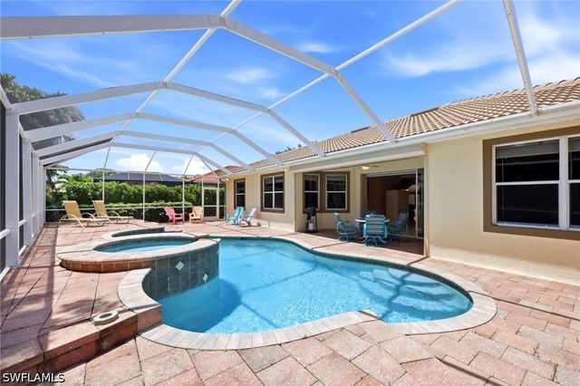 3951 Ruxton RD, Naples, FL 34116
