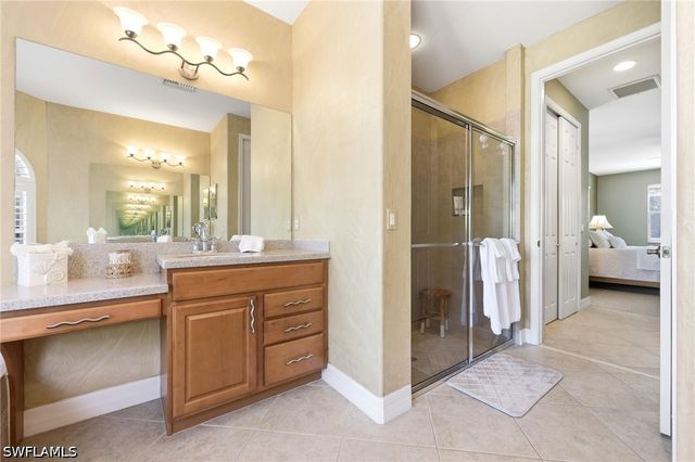 3951 Ruxton RD, Naples, FL 34116