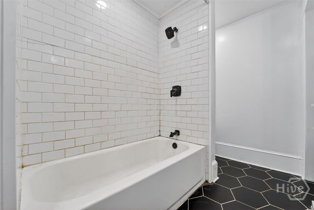 1605 Grove Street, Savannah, GA 31401