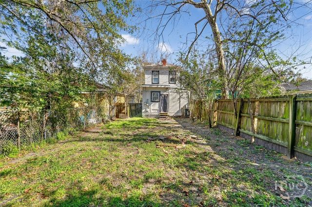 1605 Grove Street, Savannah, GA 31401