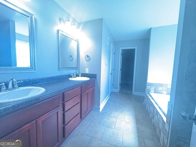 126 Forestbrooke Way, Bonaire, GA 31005