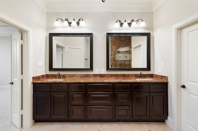 262 Breezy Way, The Woodlands, TX 77380