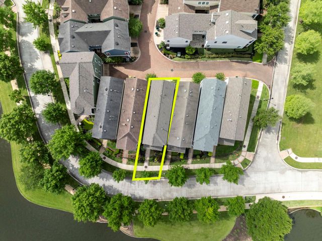 262 Breezy Way, The Woodlands, TX 77380