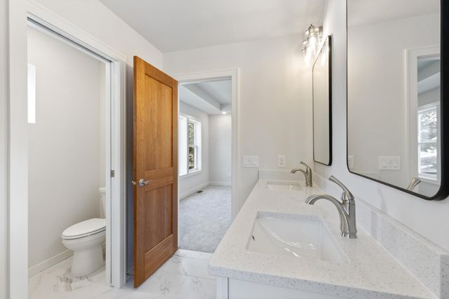 5345 45th Avenue S, Minneapolis, MN 55417