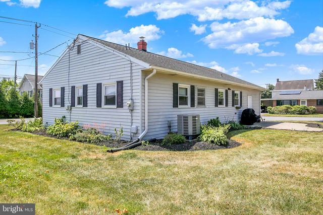 1022 ANDERSON FERRY, Mount Joy, PA 17552