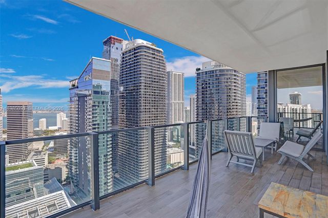 88 SW 7th St 3511, Miami, FL 33130