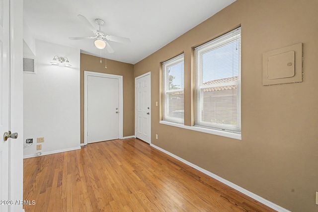 911 E SECRETARIAT Drive, Tempe, AZ 85284