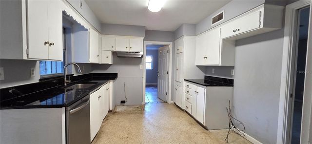 6 GOLFVIEW CIRCLE NE, Winter Haven, FL 33881