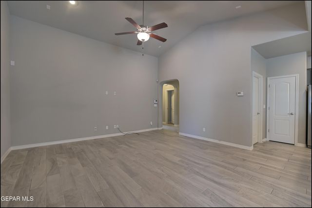 13677 Lartington Street, El Paso, TX 79928