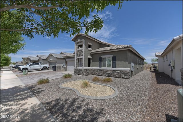 13677 Lartington Street, El Paso, TX 79928