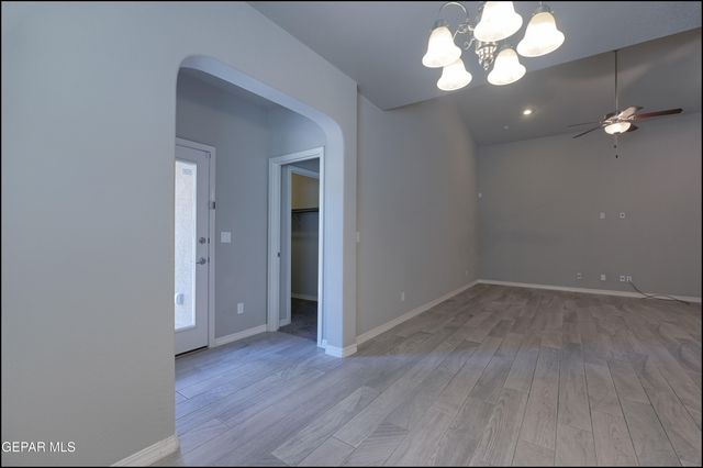 13677 Lartington Street, El Paso, TX 79928