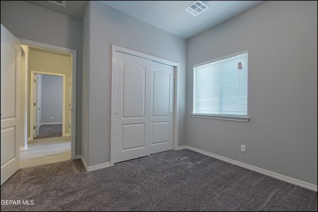 13677 Lartington Street, El Paso, TX 79928