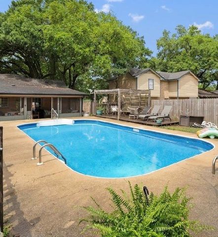 7201 Pecan Terrace Drive, Theodore, AL 36582