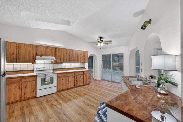 6 FOXHALL COURT, Palm Coast, FL 32137