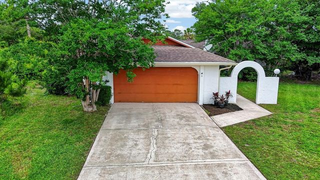 6 FOXHALL COURT, Palm Coast, FL 32137