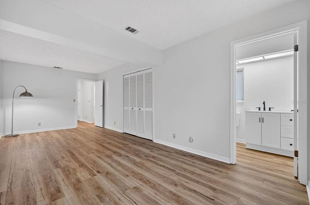 6 FOXHALL COURT, Palm Coast, FL 32137