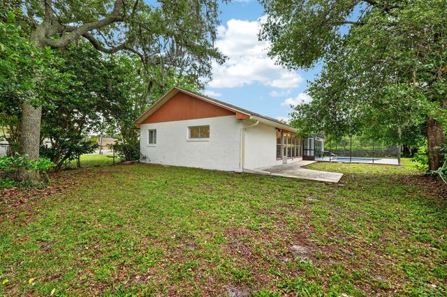 6 FOXHALL COURT, Palm Coast, FL 32137