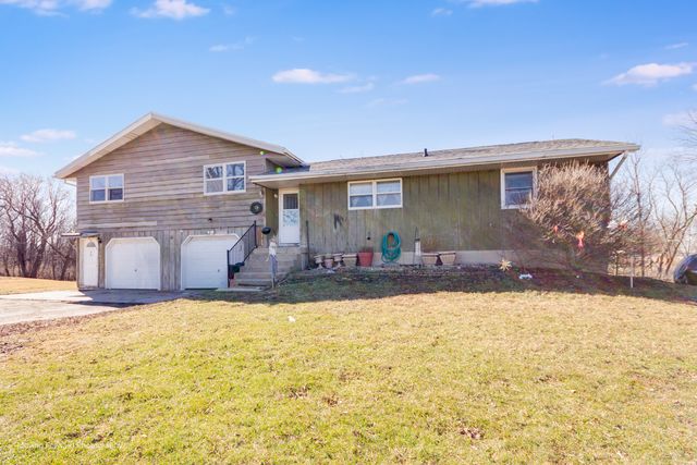 40W815 Big Timber Road, Hampshire, IL 60140