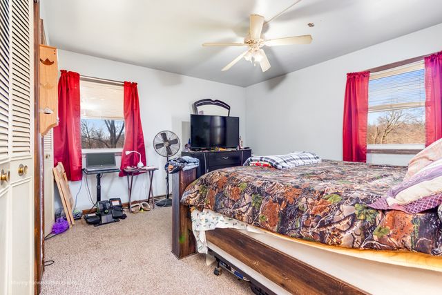 40W815 Big Timber Road, Hampshire, IL 60140