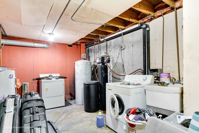 40W815 Big Timber Road, Hampshire, IL 60140