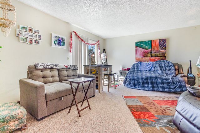 40W815 Big Timber Road, Hampshire, IL 60140