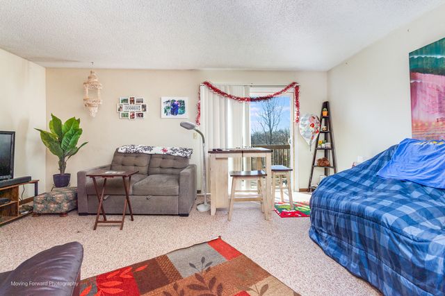 40W815 Big Timber Road, Hampshire, IL 60140