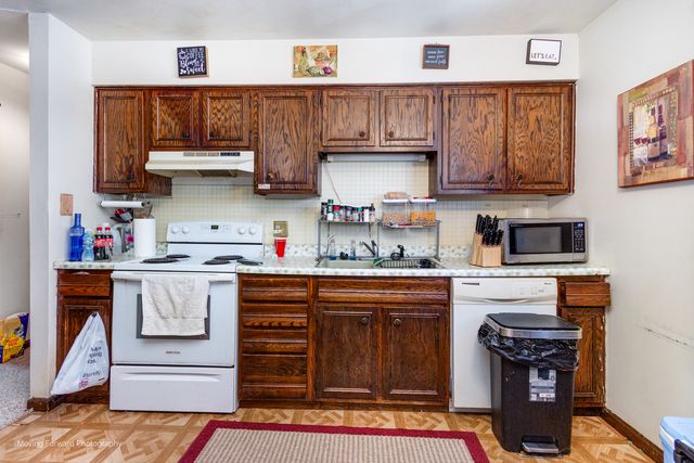 40W815 Big Timber Road, Hampshire, IL 60140