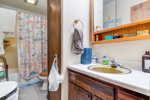 40W815 Big Timber Road, Hampshire, IL 60140