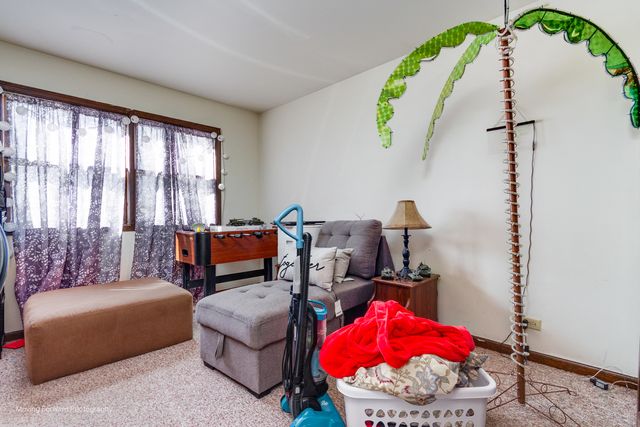 40W815 Big Timber Road, Hampshire, IL 60140