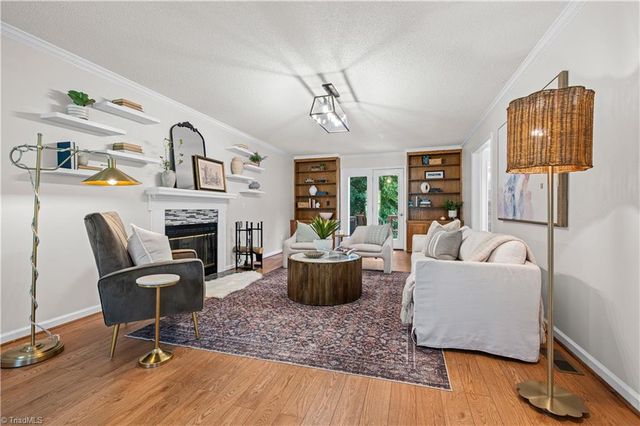 7626 Rolling Oak Court, Clemmons, NC 27012