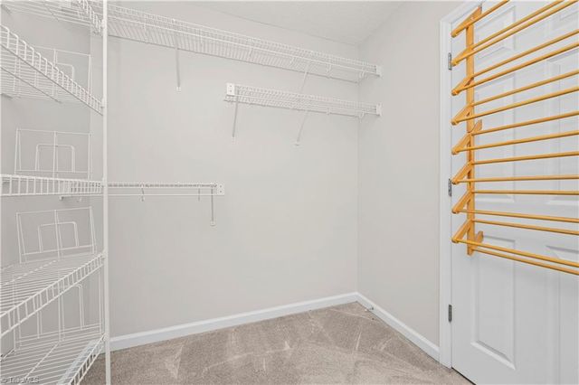 7626 Rolling Oak Court, Clemmons, NC 27012