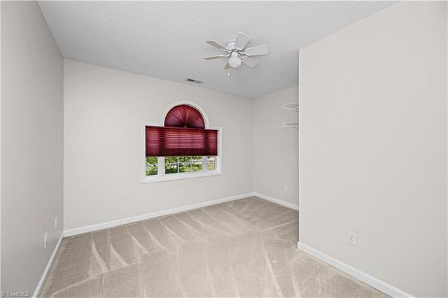 7626 Rolling Oak Court, Clemmons, NC 27012