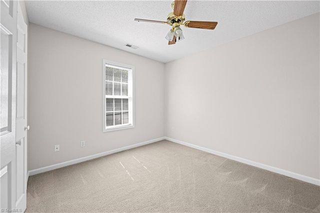 7626 Rolling Oak Court, Clemmons, NC 27012