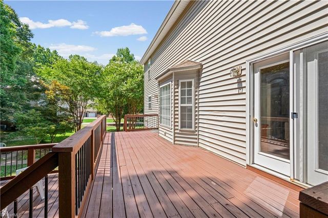 7626 Rolling Oak Court, Clemmons, NC 27012