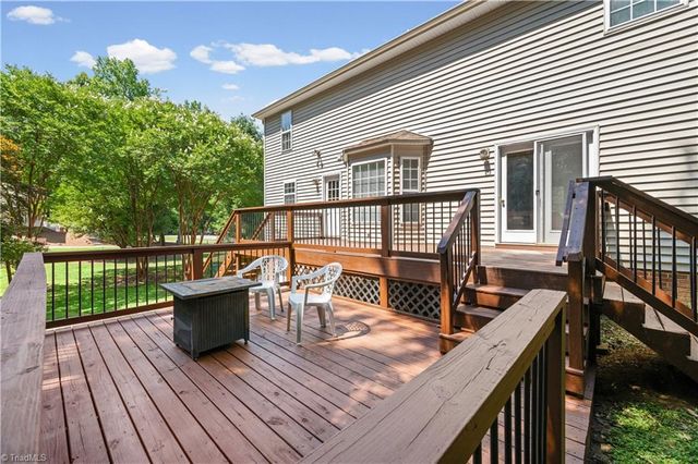 7626 Rolling Oak Court, Clemmons, NC 27012