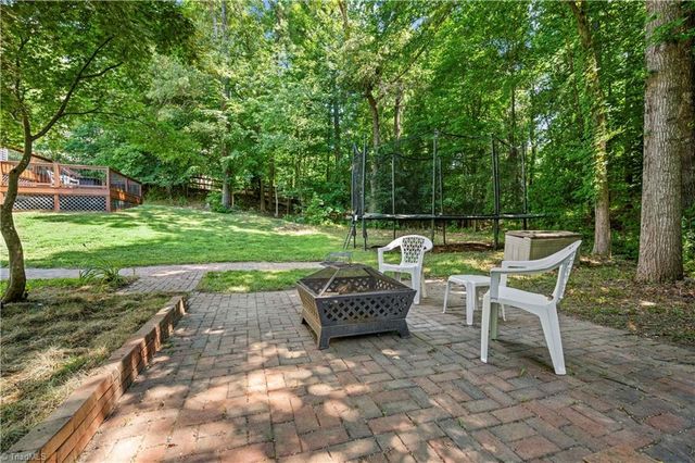 7626 Rolling Oak Court, Clemmons, NC 27012